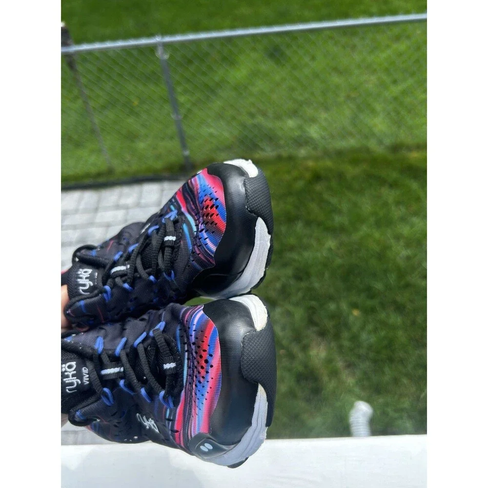 Ryka pre owned